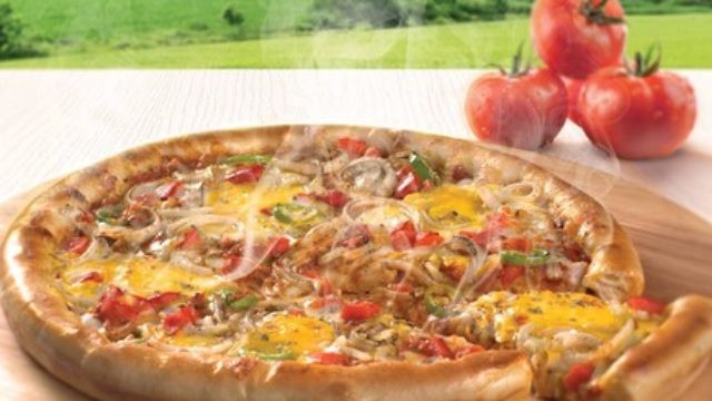 بيتزا شكشوكة (علاقات عامة Pizza Hut)