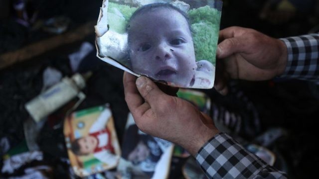 صورة الطفل علي دوابشة (AFP)