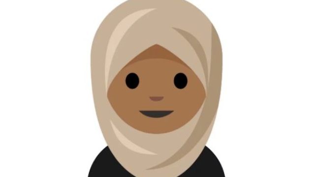 قريبًا: إيموجي لشابة تضع حجابا (Emojipedia)