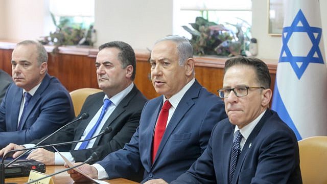 نتنياهو في اجتماع مجلس الوزراء (Marc Israel Sellem/POOL)
