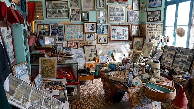 صورة لغرفة داخل المتحف اليهودي في فاس